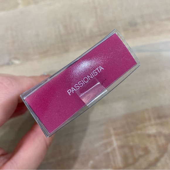 Huda beauty Demi matte cream lipstick gloss nib - Picture 3 of 7